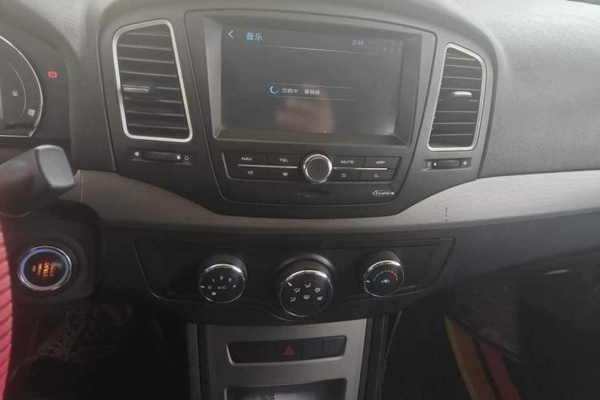 Used Roewe 350 2014 1.5L Automatic Xunyue Version Audio And AC Panel