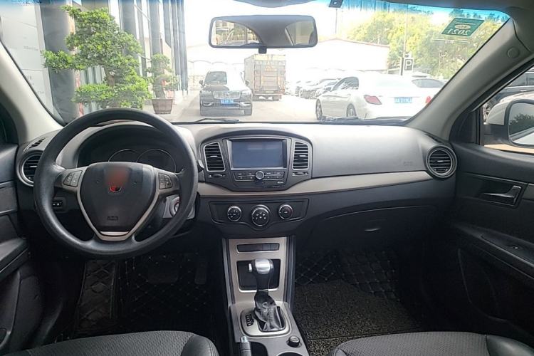 Used Roewe 350 2014 1.5L Automatic Xunyue Version Center Console