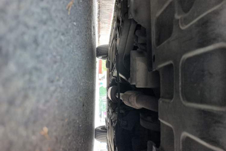 Used Roewe 350 2014 1.5L Automatic Xunda Edition Chassis Front