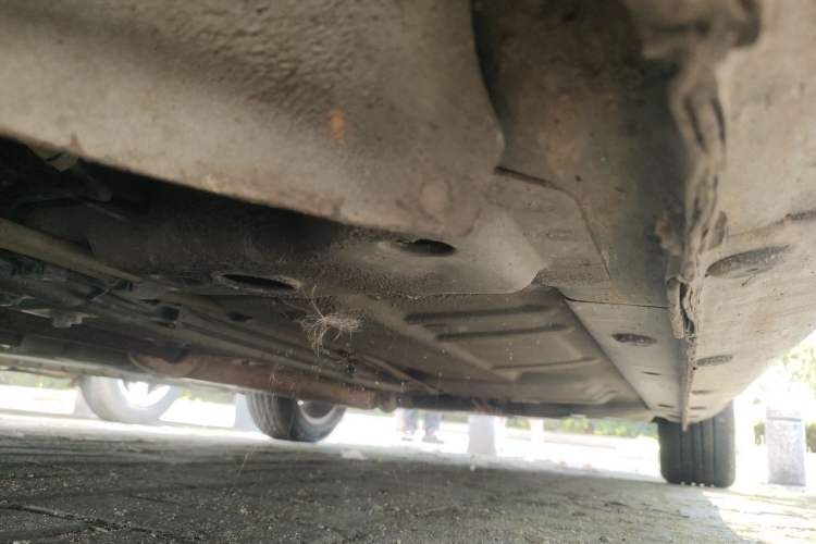 Used Roewe 350 2014 1.5L Automatic Xunda Edition Chassis Front Left