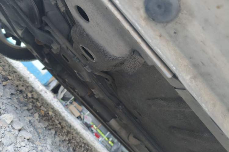 Used Roewe 350 2014 1.5L Automatic Xunyue Version Chassis Front Left