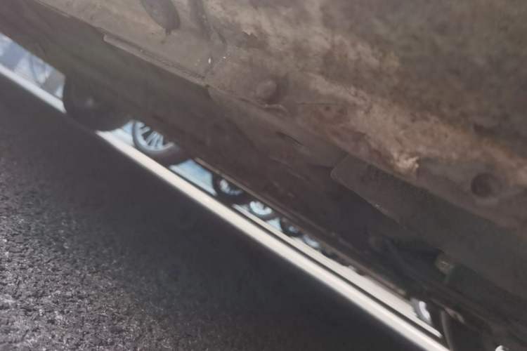 Used Roewe 350 2014 1.5L Automatic Xunyue Version Chassis Front Right