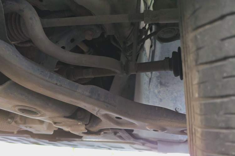 Used Roewe 350 2014 1.5L Manual Swift Edition Chassis Front Right
