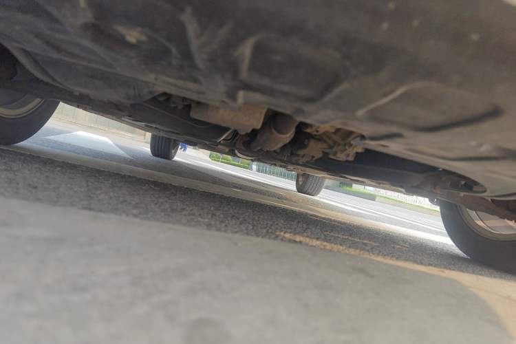 Used Roewe 350 2014 1.5L Manual Xunchi Edition Chassis Front