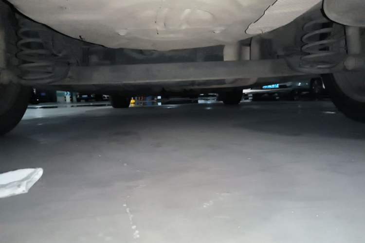 Used Roewe 350 2014 1.5L Manual Xunchi Edition Chassis Rear