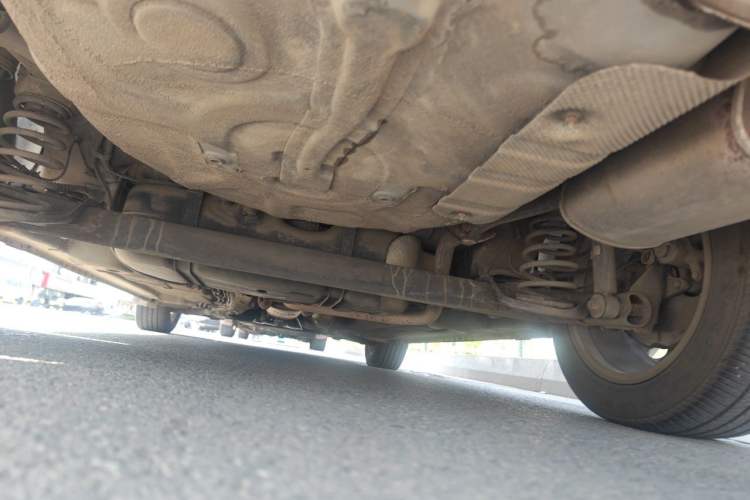 Used Roewe 350 2014 1.5L Manual Xunchi Edition Chassis Rear