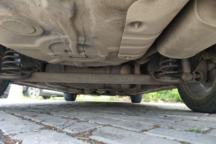 Used Roewe 350 2014 1.5L Manual Xunchi Edition Chassis Rear