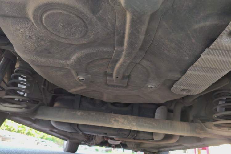 Used Roewe 350 2014 1.5L Manual Swift Edition Chassis Rear