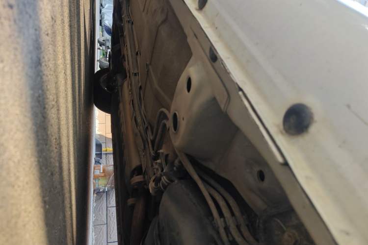 Used Roewe 350 2014 1.5L Manual Xunchi Edition Chassis Rear Left