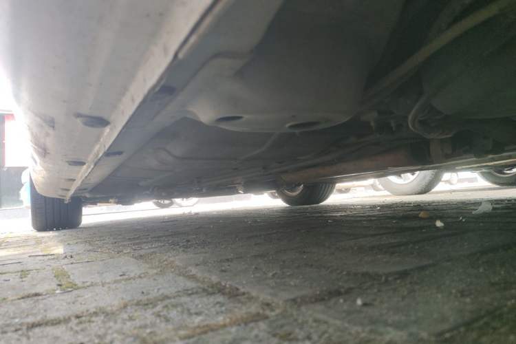 Used Roewe 350 2014 1.5L Automatic Xunda Edition Chassis Rear Left