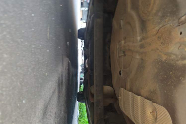 Used Roewe 350 2014 1.5L Automatic Xunyue Version Chassis Rear