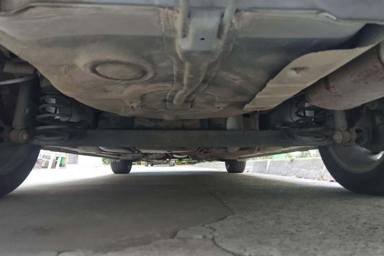 Used Roewe 350 2014 1.5L Manual Swift Edition Chassis Rear