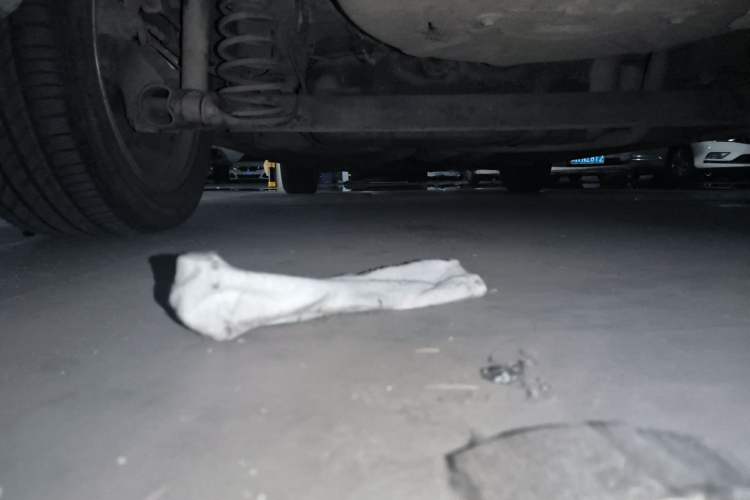 Used Roewe 350 2014 1.5L Manual Xunchi Edition Chassis Rear Right