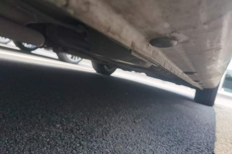 Used Roewe 350 2014 1.5L Automatic Xunyue Version Chassis Rear Right
