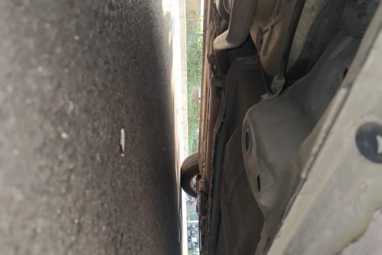 Used Roewe 350 2014 1.5L Manual Xunchi Edition Chassis Rear Right