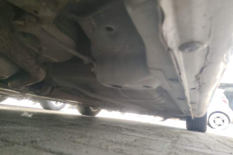 Used Roewe 350 2014 1.5L Automatic Xunda Edition Chassis Rear Right
