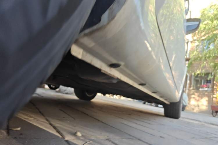 Used Roewe 350 2014 1.5L Manual Xunchi Edition Chassis Rear Right