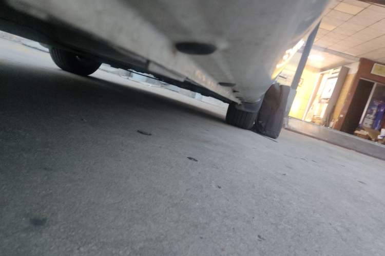 Used Roewe 350 2014 1.5L Manual Xunchi Edition Chassis Rear Right