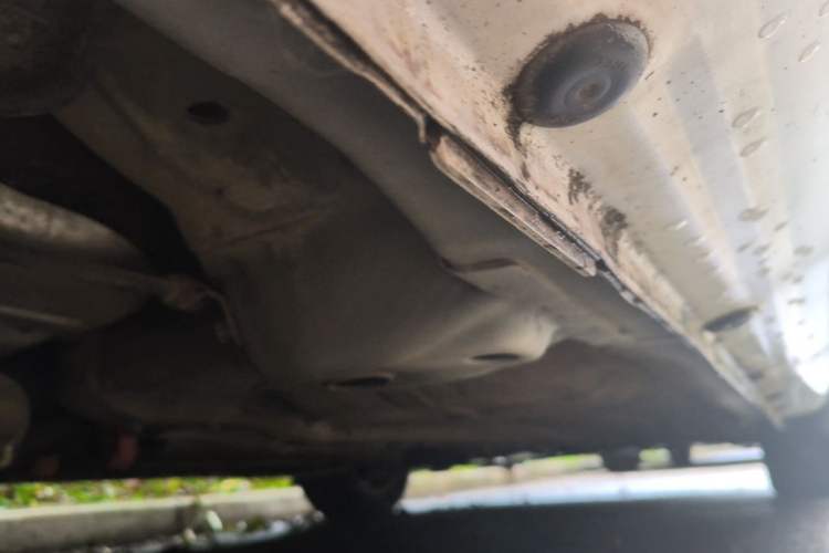 Used Roewe 350 2014 1.5L Automatic Xunyue Version Chassis Rear Right