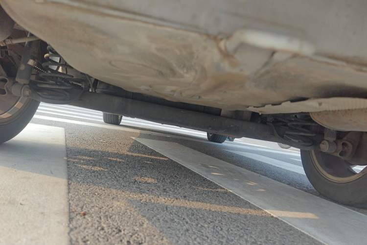 Used Roewe 350 2014 1.5L Manual Xunchi Edition Chassis Rear