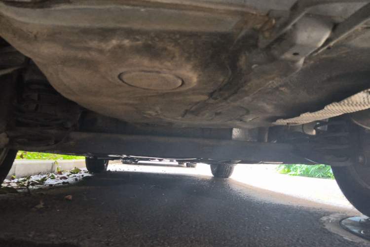 Used Roewe 350 2014 1.5L Automatic Xunyue Version Chassis Rear
