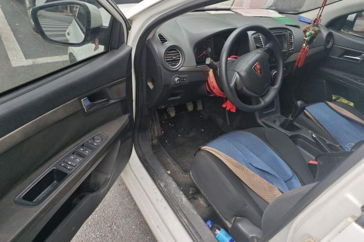Used Roewe 350 2014 1.5L Manual Xunchi Edition Driver Seat