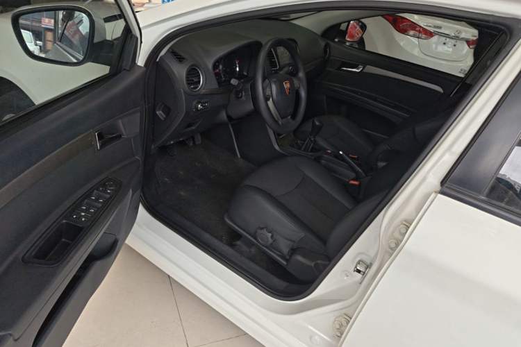 Used Roewe 350 2014 1.5L Manual Swift Edition Driver Seat