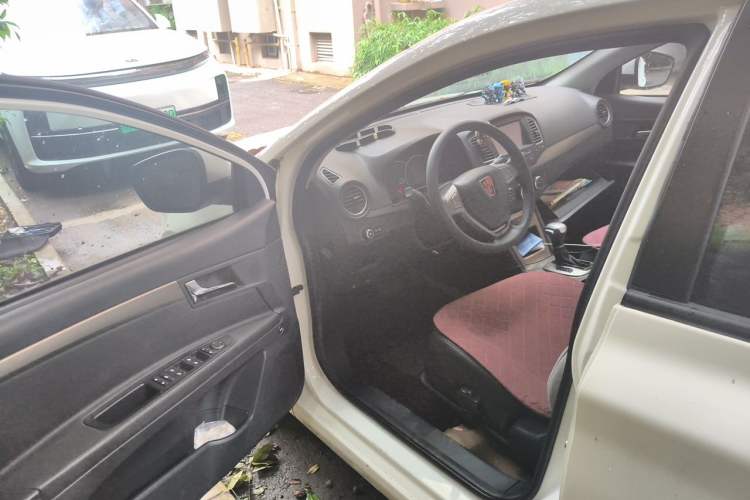 Used Roewe 350 2014 1.5L Automatic Xunyue Version Driver Seat
