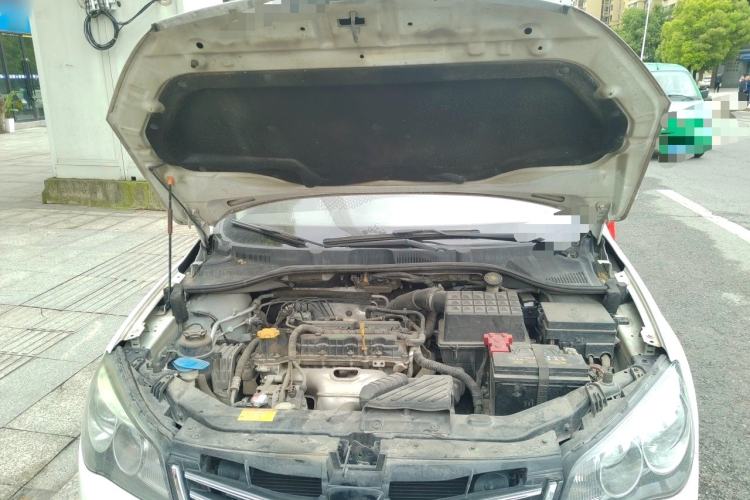 Used Roewe 350 2014 1.5L Automatic Xunyue Version Engine Bay