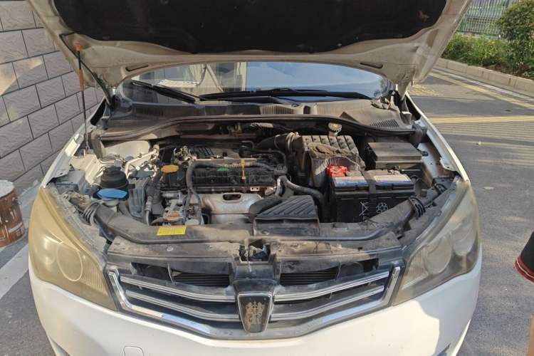 Used Roewe 350 2014 1.5L Manual Xunchi Edition Engine Bay
