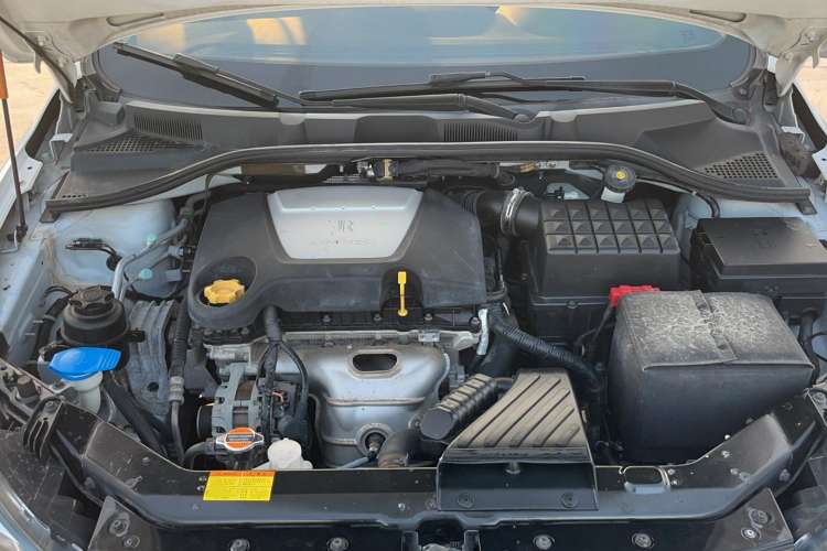 Used Roewe 350 2014 1.5L Manual Swift Edition Engine Bay