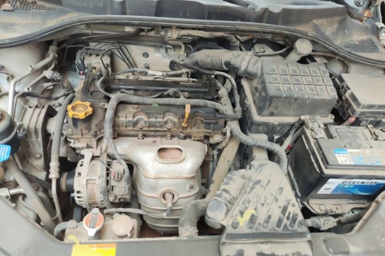 Used Roewe 350 2014 1.5L Automatic Xunda Edition Engine Bay