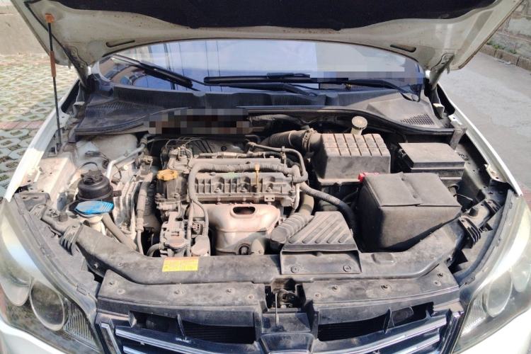 Used Roewe 350 2014 1.5L Manual Xunchi Edition Engine Bay