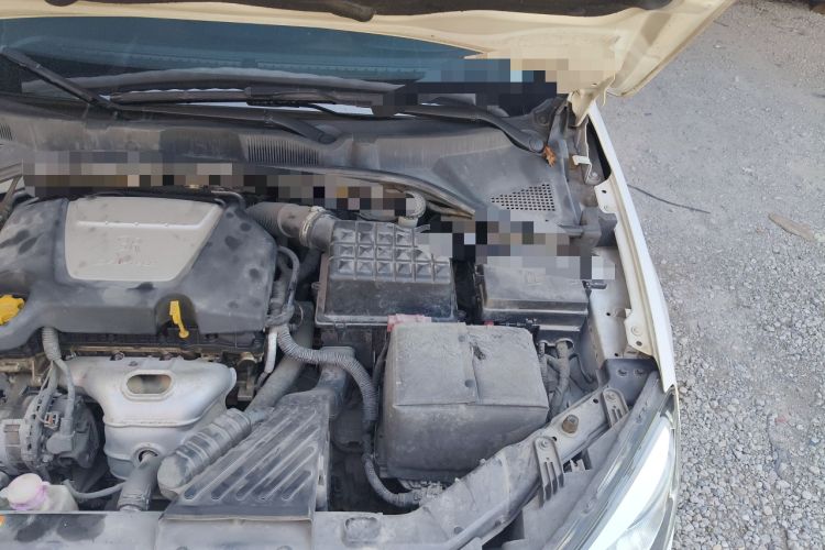 Used Roewe 350 2014 1.5L Automatic Xunyue Version Engine Bay Left