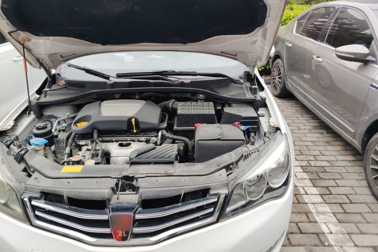 Used Roewe 350 2014 1.5L Automatic Xunyue Version Engine Bay Left