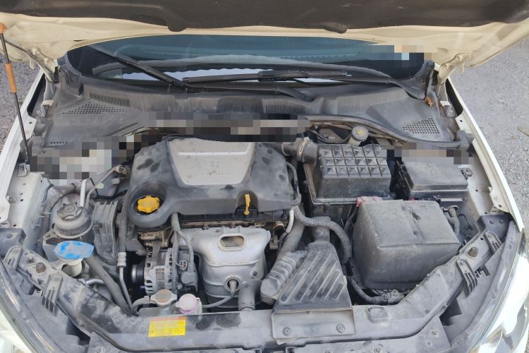 Used Roewe 350 2014 1.5L Automatic Xunyue Version Engine Bay