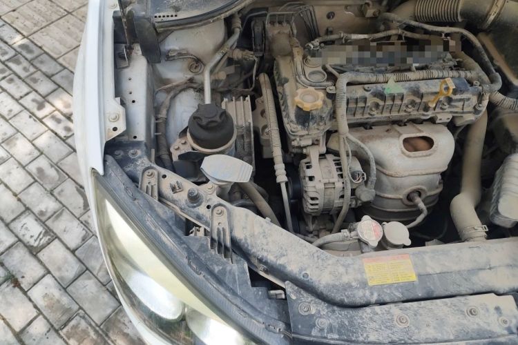 Used Roewe 350 2014 1.5L Manual Xunchi Edition Engine Bay Right