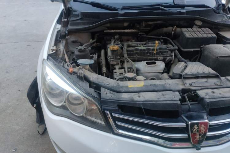 Used Roewe 350 2014 1.5L Manual Xunchi Edition Engine Bay Right