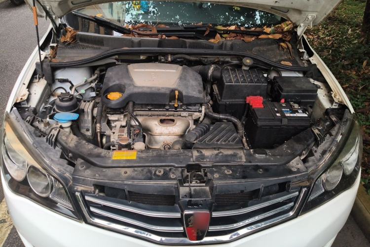 Used Roewe 350 2014 1.5L Automatic Xunyue Version Engine Bay