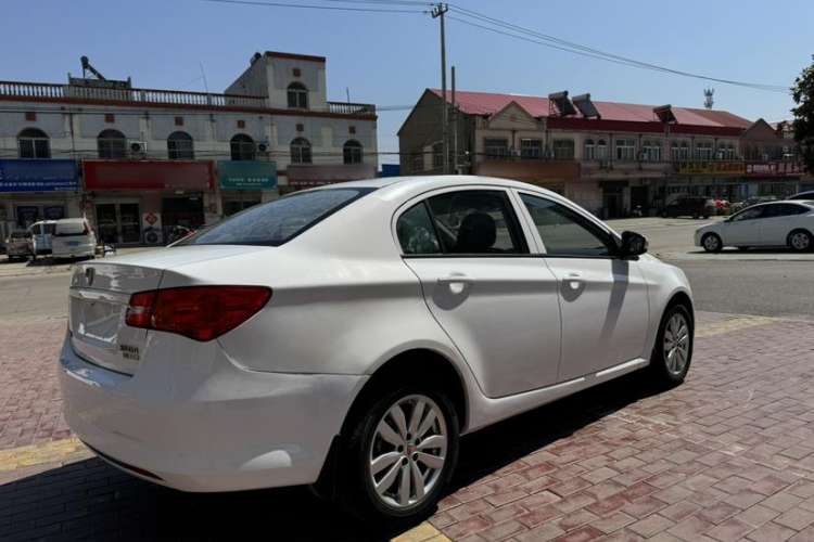 Used Roewe 350 2014 1.5L Automatic Xunda Edition Exterior 5