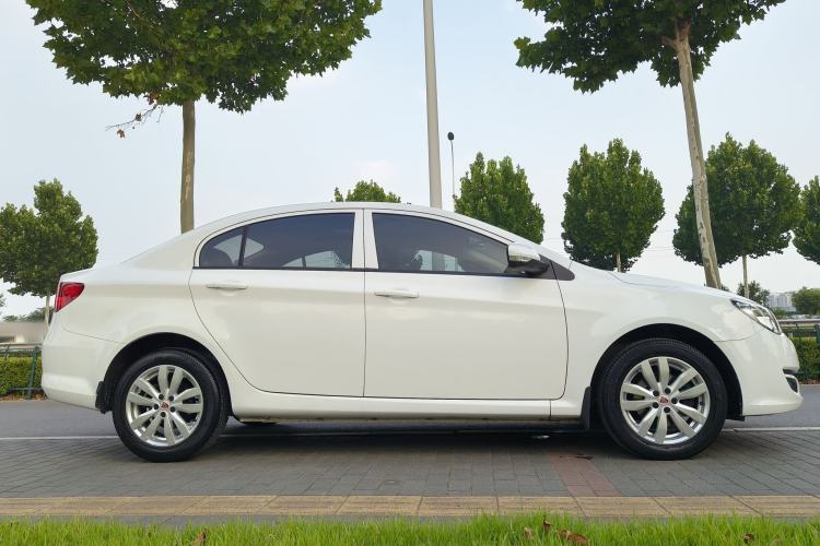 Used Roewe 350 2014 1.5L Automatic Xunda Edition Exterior 6