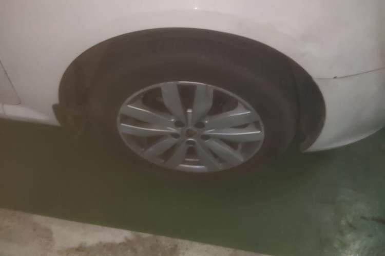 Used Roewe 350 2014 1.5L Automatic Xunyue Version Exterior 7