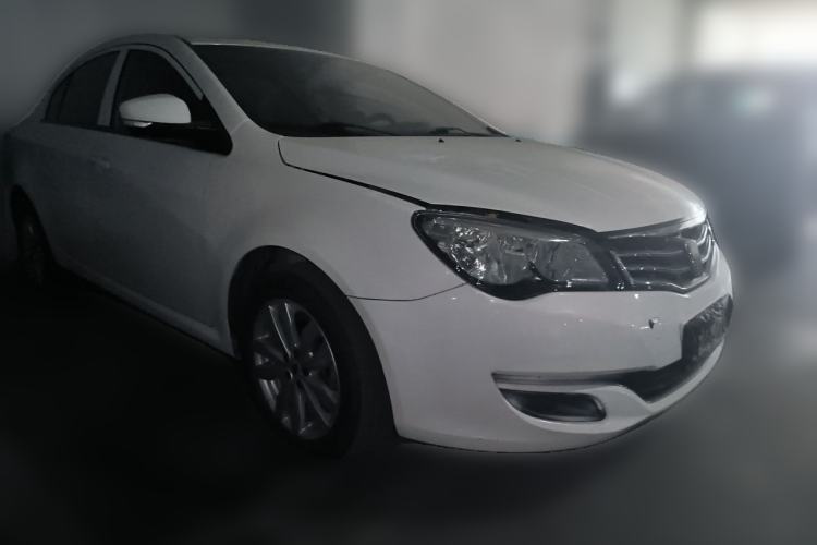 Used Roewe 350 2014 1.5L Manual Xunchi Edition Front Right 45 Deg