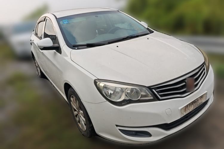 Used Roewe 350 2014 1.5L Automatic Xunda Edition Front Right 45 Deg