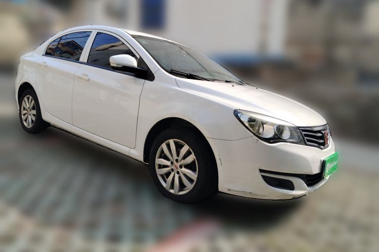 Used Roewe 350 2014 1.5L Manual Xunchi Edition Front Right 45 Deg