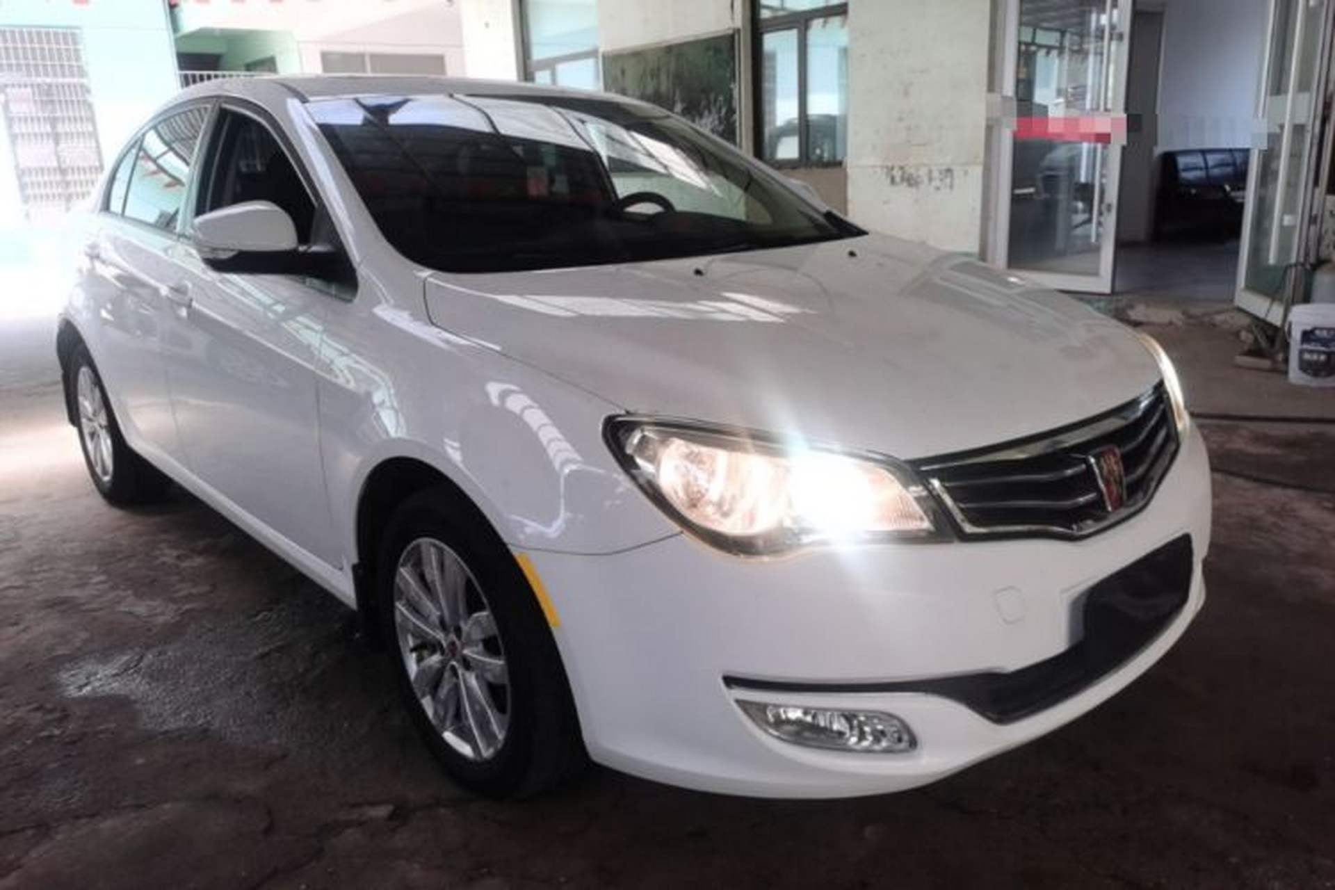 Used Roewe 350 2014 1.5L Automatic Xunyue Version Front Right 45 Deg