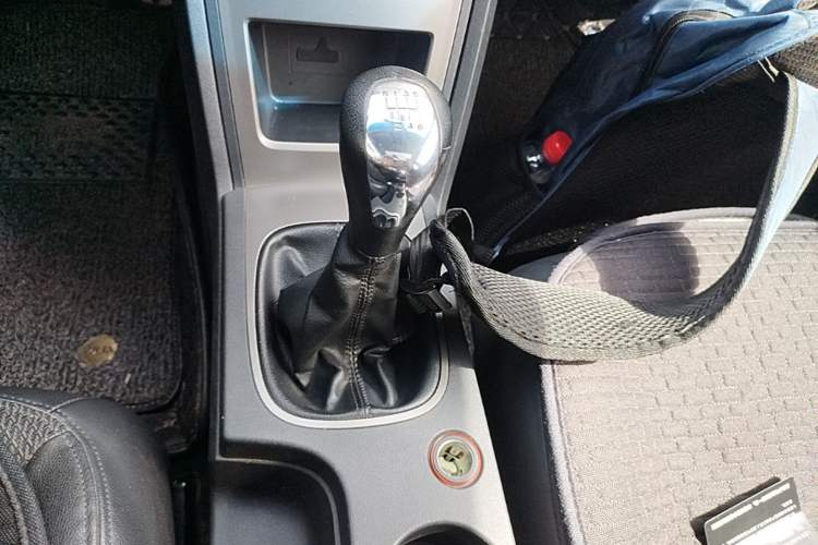 Used Roewe 350 2014 1.5T Manual Jingrui Edition Gear Lever