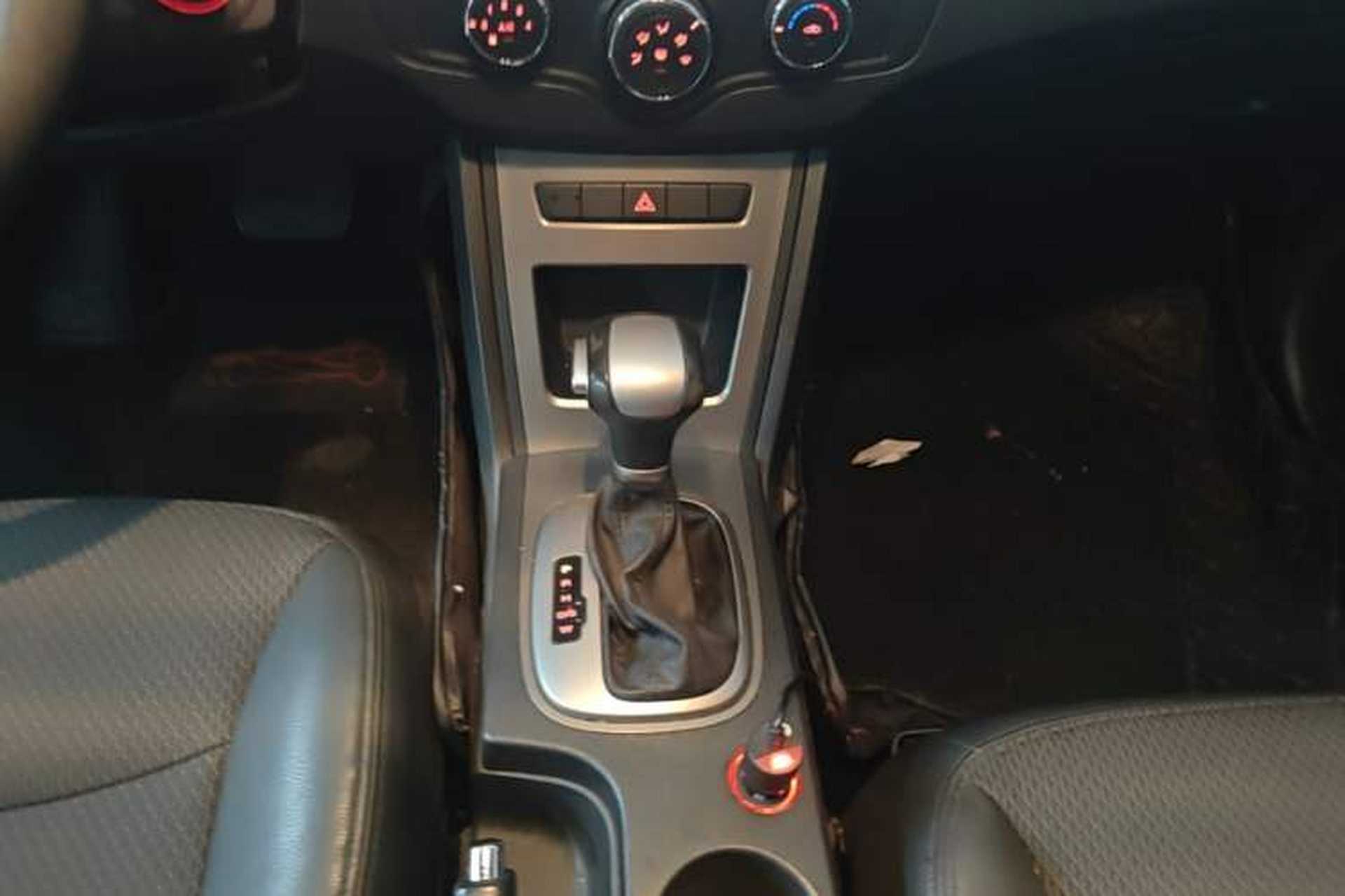 Used Roewe 350 2014 1.5L Automatic Xunyue Version Gear Lever