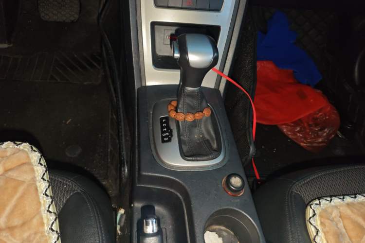 Used Roewe 350 2014 1.5L Automatic Xunyue Version Gear Lever