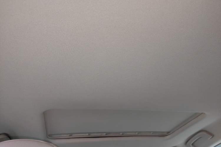 Used Roewe 350 2014 1.5L Automatic Xunyue Version Headliner